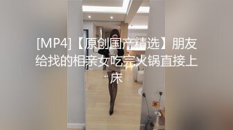 快手抖音美女网红倩倩耶 跟丑男金主约炮 骚母狗本性大曝光 外表清纯私下淫荡至极